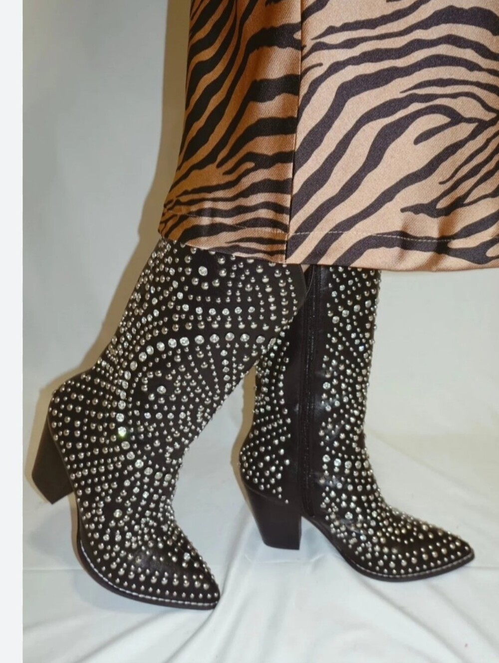 BEAST FASHION Black Western Studded Mid-Calf Heeled Boots